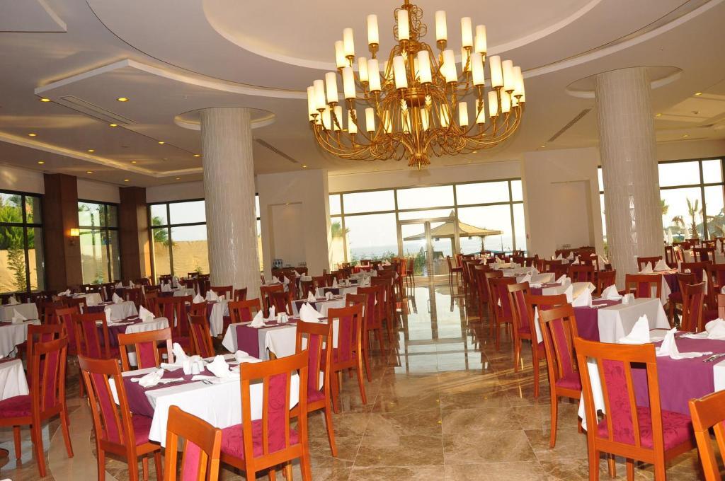 Ozkaymak Select Hotel อลันยา ภายนอก รูปภาพ