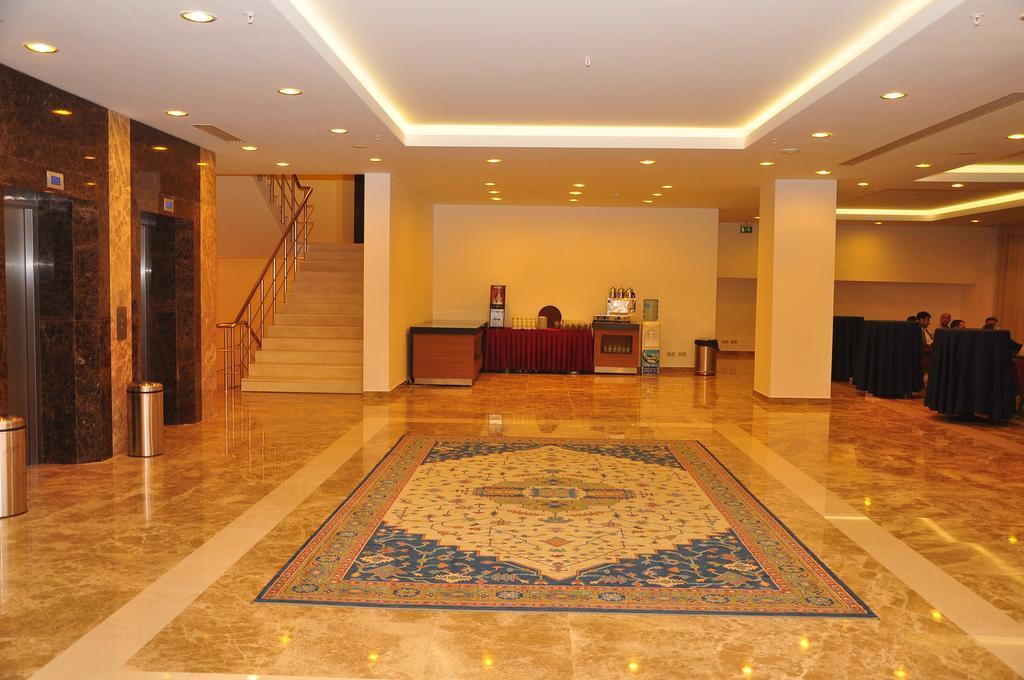 Ozkaymak Select Hotel อลันยา ภายนอก รูปภาพ