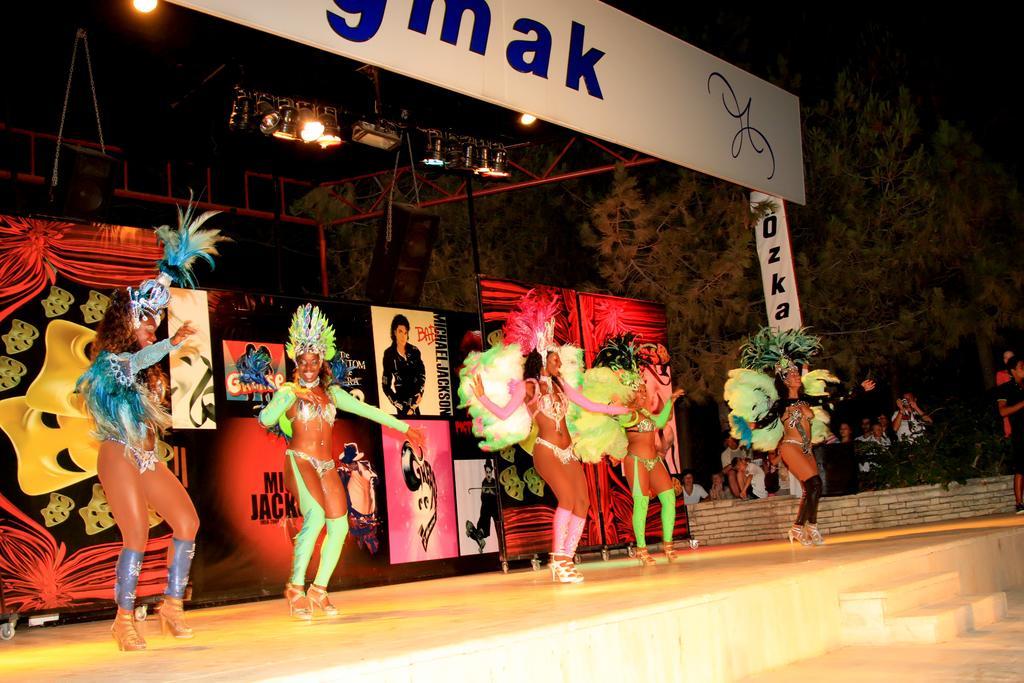 Ozkaymak Select Hotel อลันยา ภายนอก รูปภาพ