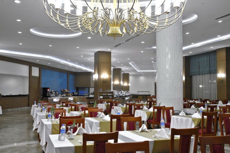 Ozkaymak Select Hotel อลันยา ภายนอก รูปภาพ